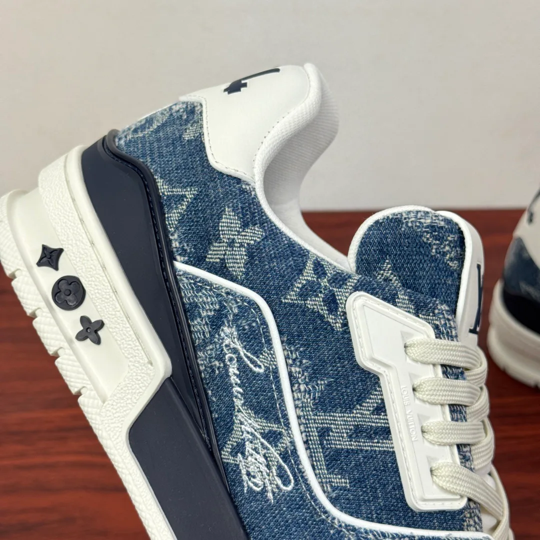 Кроссовки Мужские Louis Vuitton 4542333