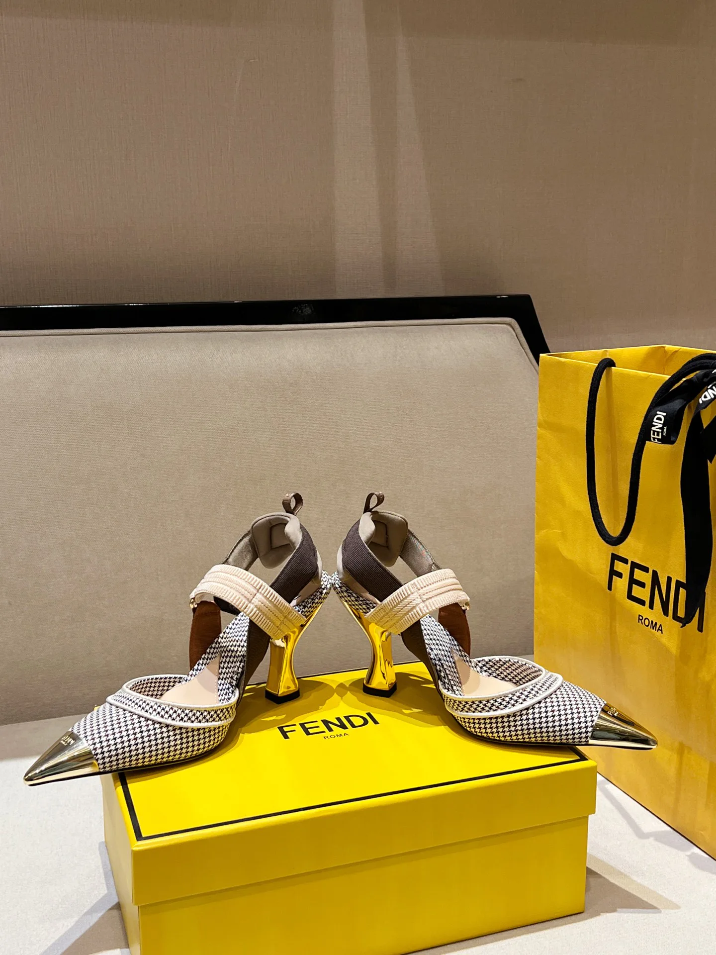 Туфли Женские Fendi 11156800