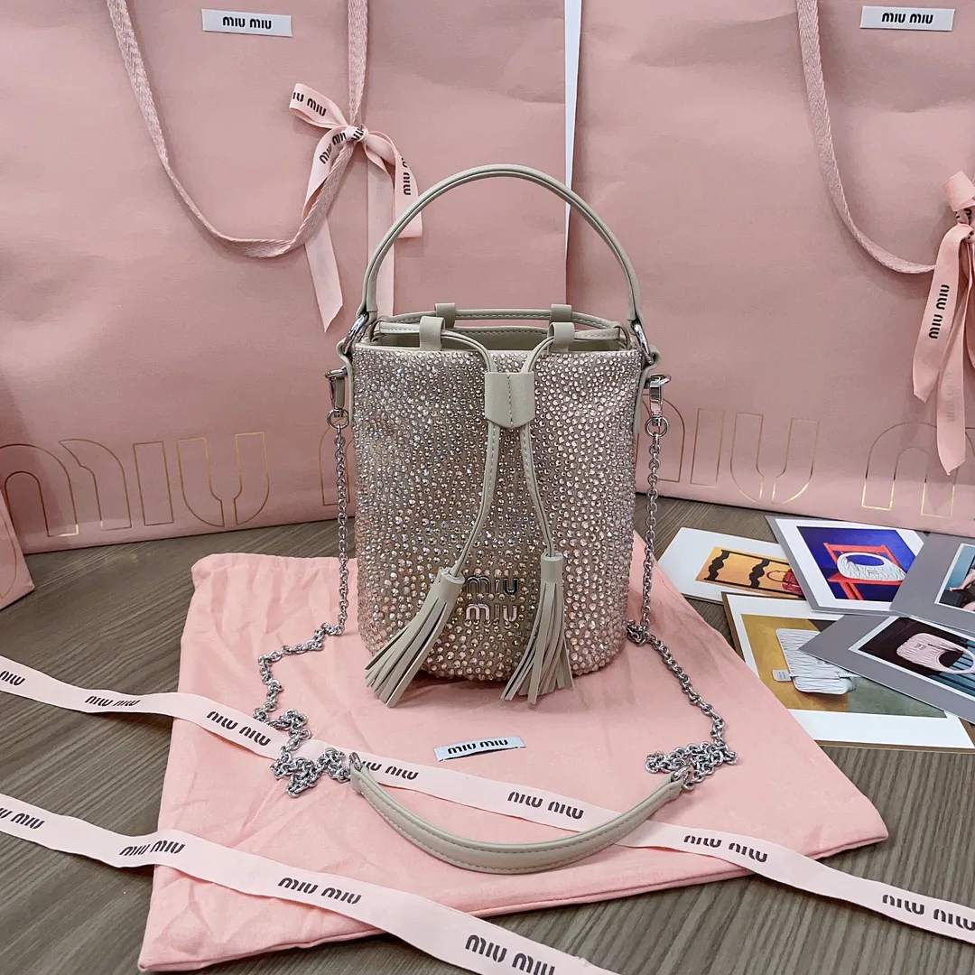 Сумки На Ремне Женские Miu Miu 369577