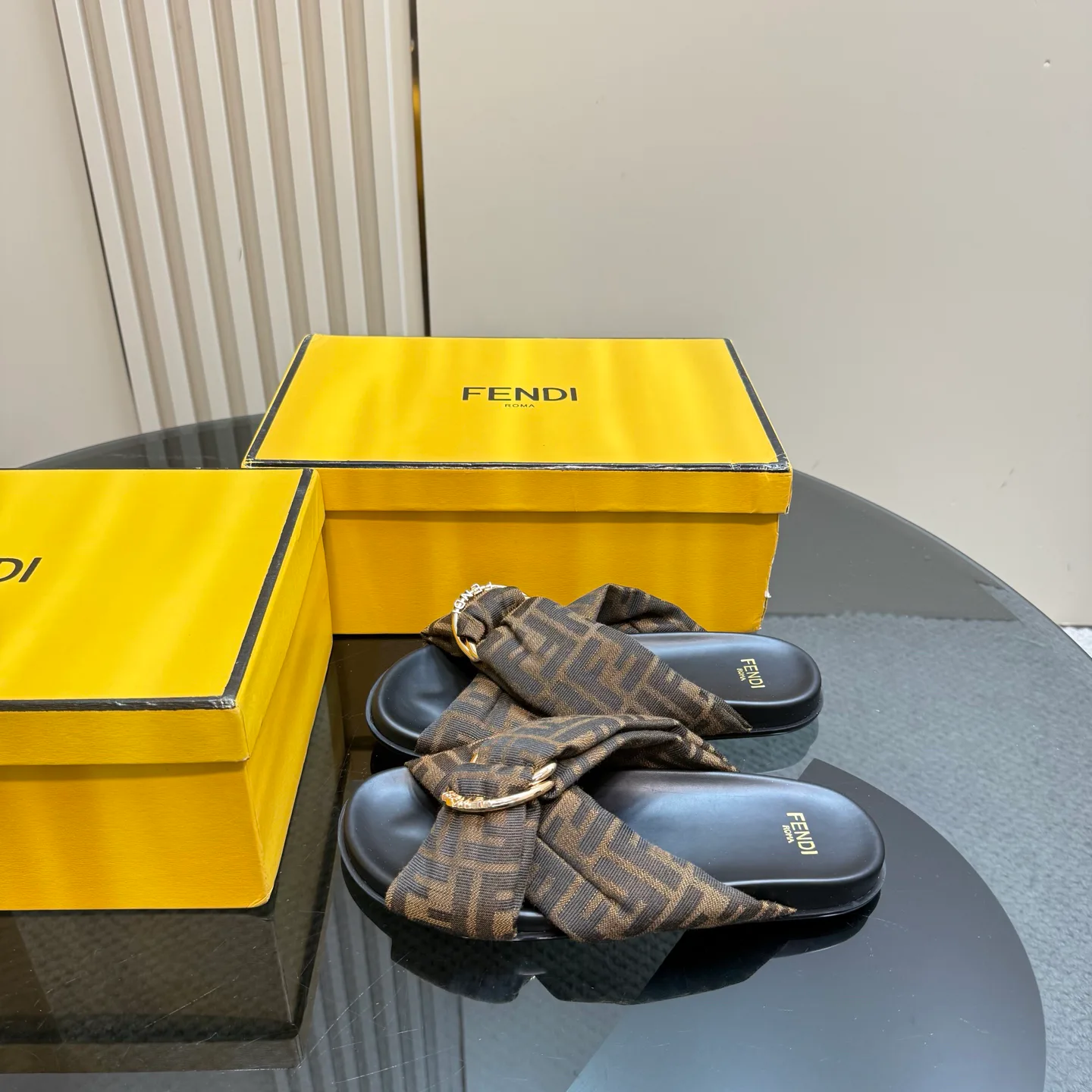 Шлепанцы Женские Fendi 34264