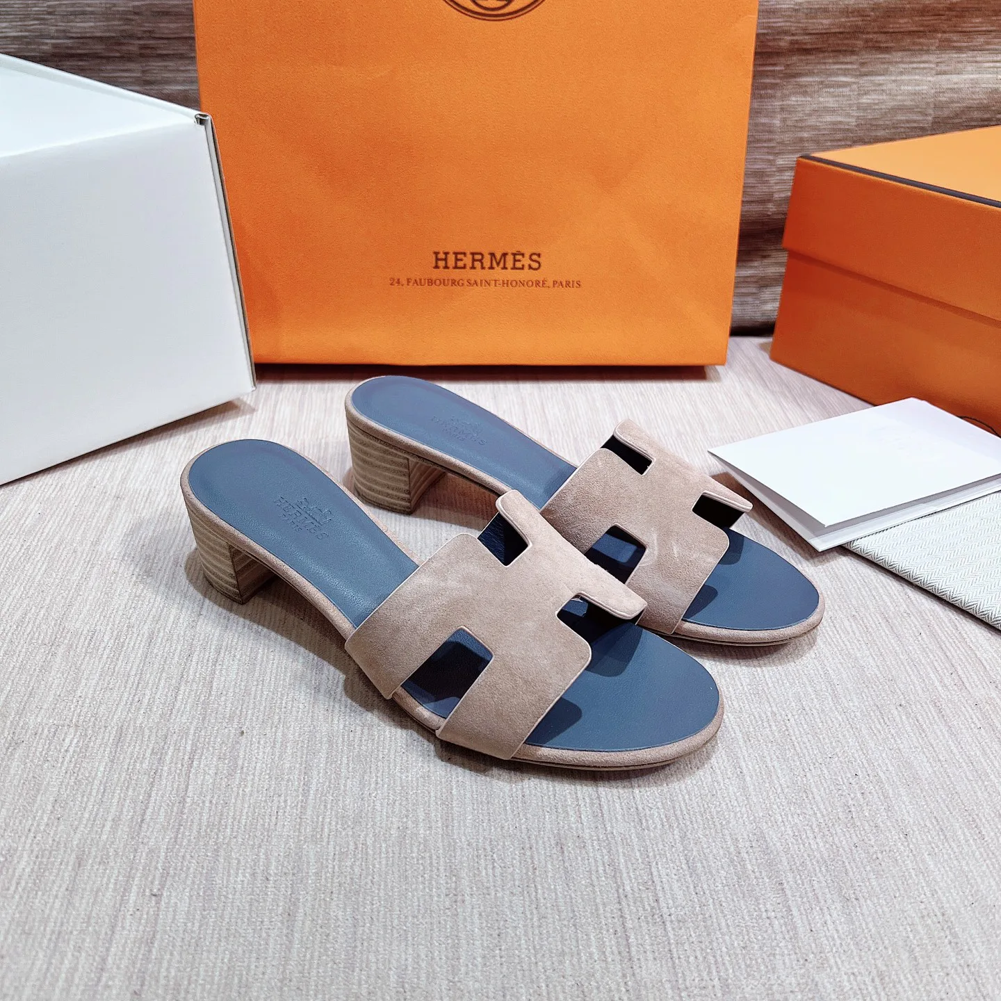 Босоножки Женские Hermes 17749534