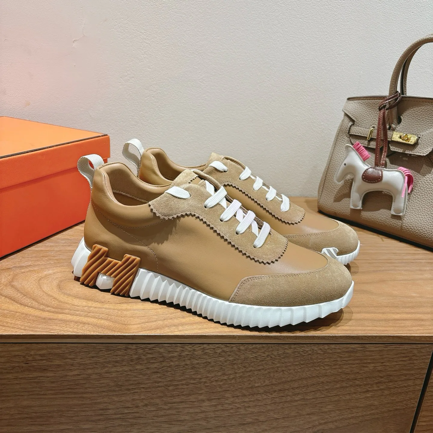 Кроссовки Женские Hermes 9915040