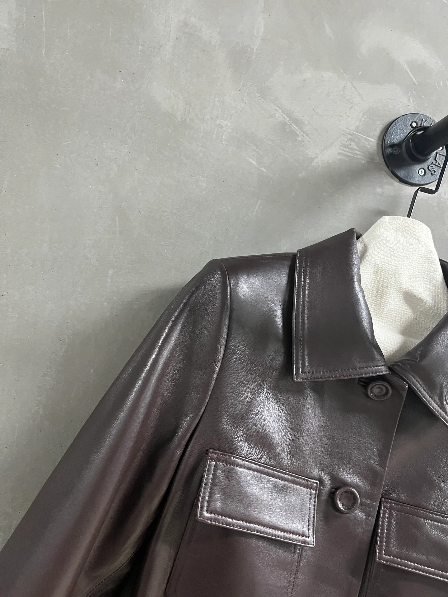Кожаные Куртки И Дублёнки Женские Gucci 11851496