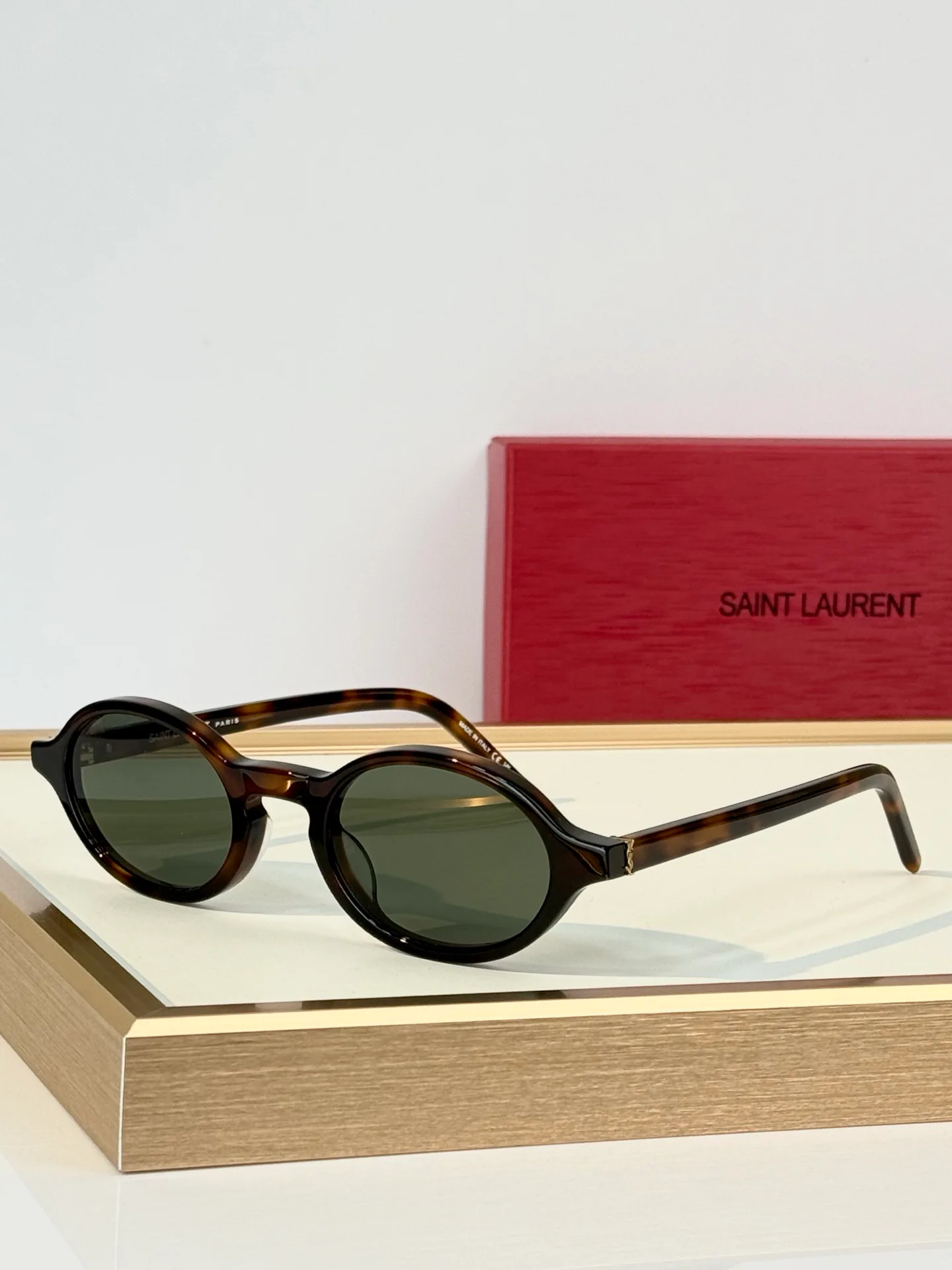 Очки Saint Laurent 18201395