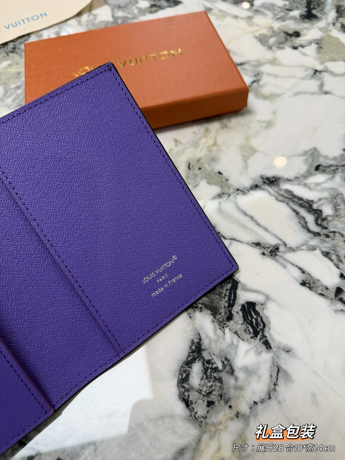 Визитницы Louis Vuitton 112951