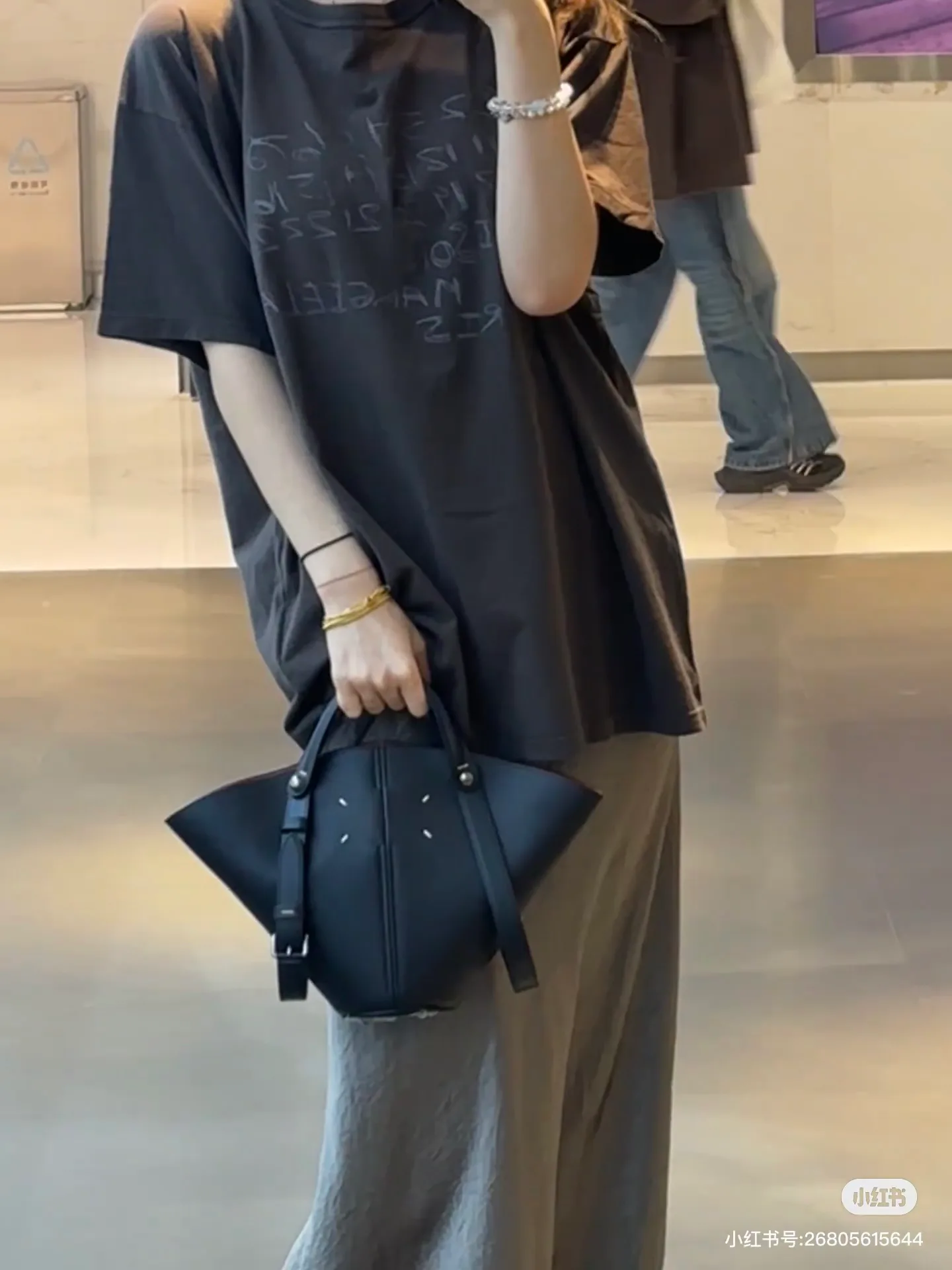 Футболки Женские Maison Margiela 11614875