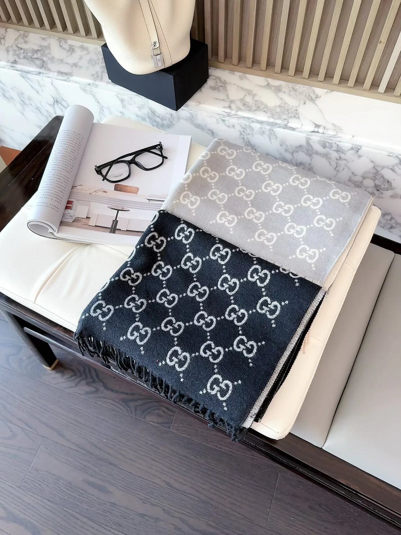 Шарфы Gucci 18322552