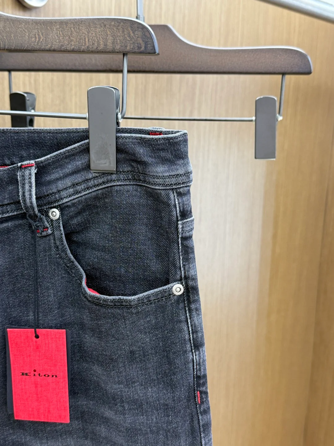 Джинсы Женские Kiton 12821719