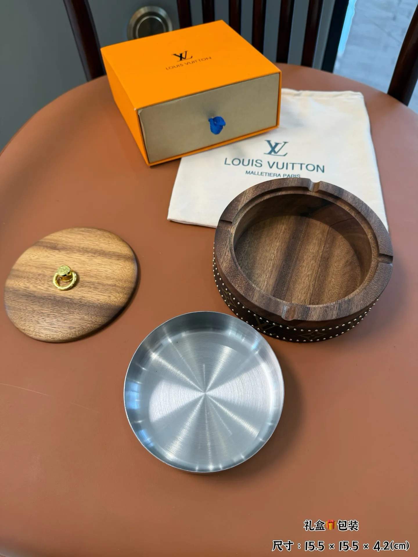 Посуда Louis Vuitton 233194