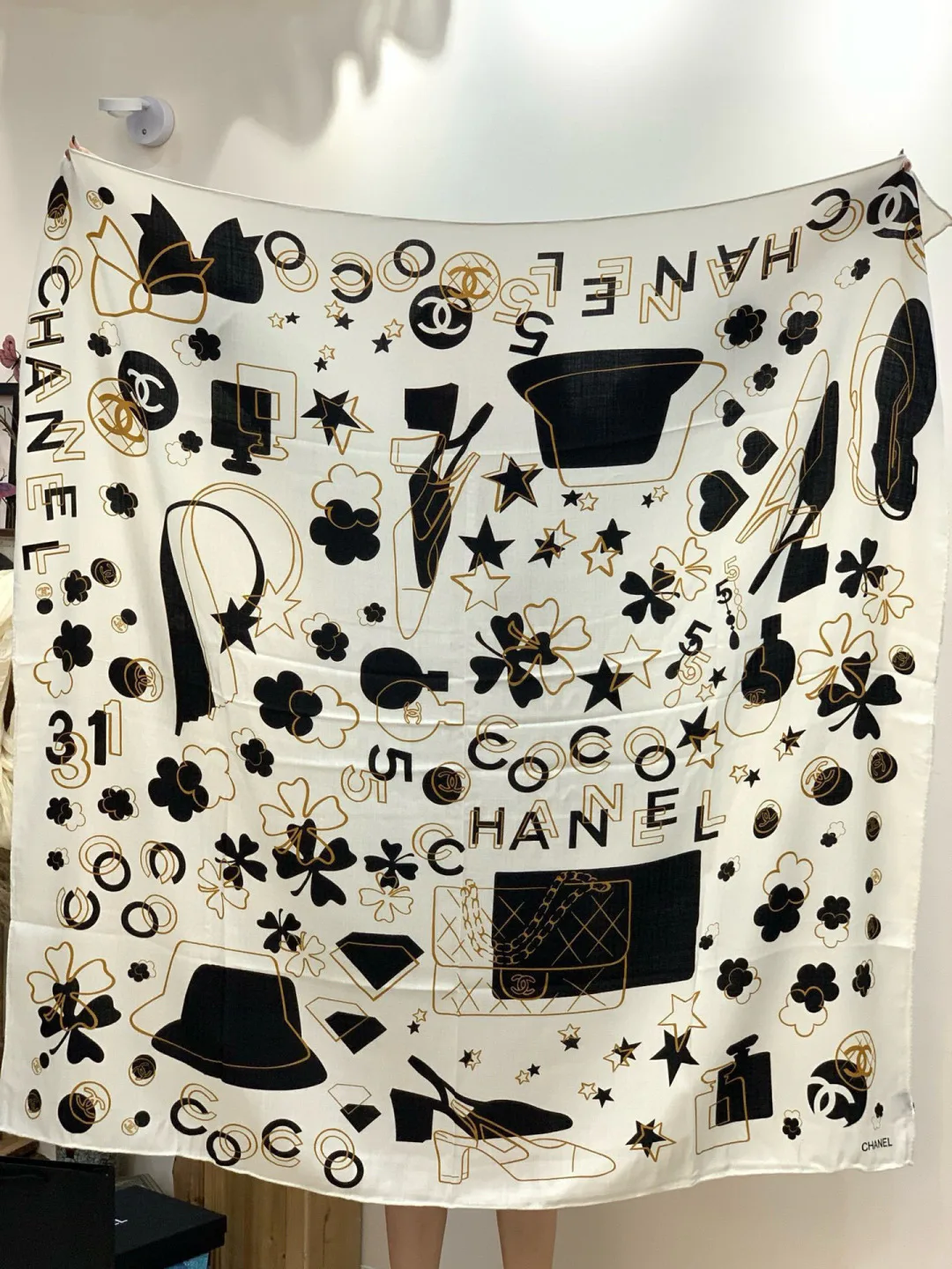 Платки Chanel 18627035