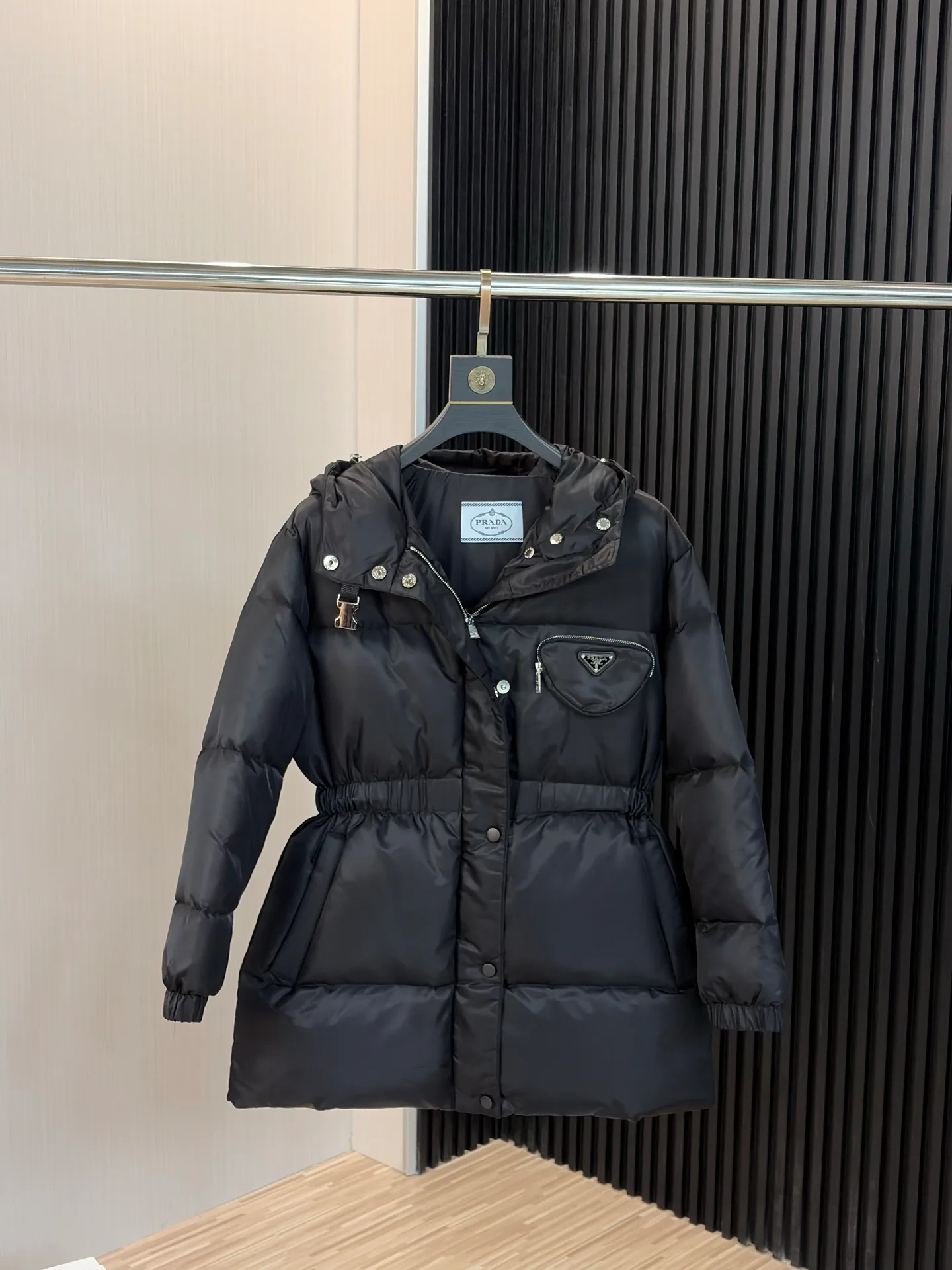 Куртки И Пуховики Женские Prada 18491623