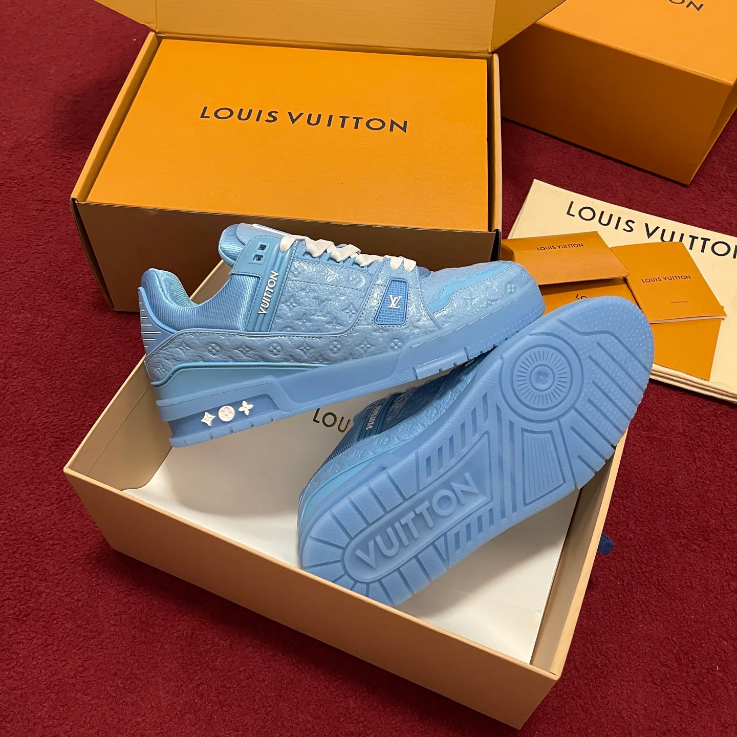 Кроссовки Женские Louis Vuitton 245642