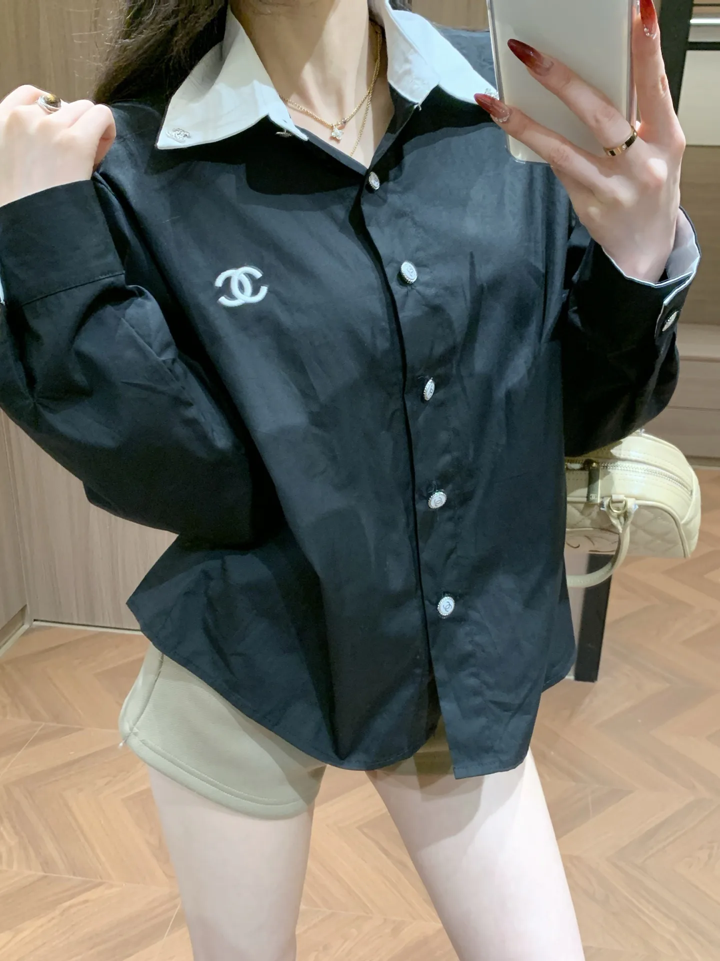 Рубашки Женские Chanel 10521740