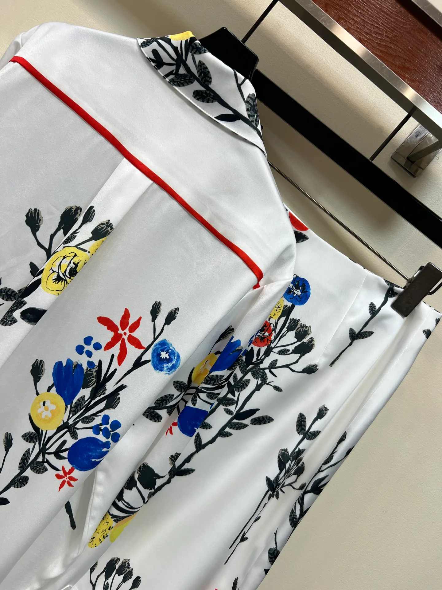 Костюмы Женские Chanel 11302056