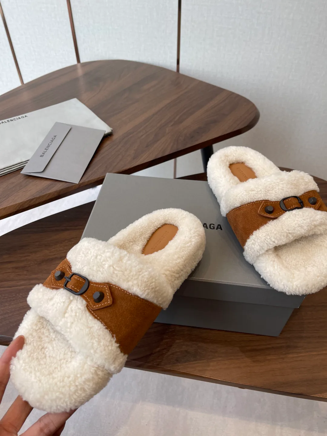 Тапочки Женские Balenciaga 170574