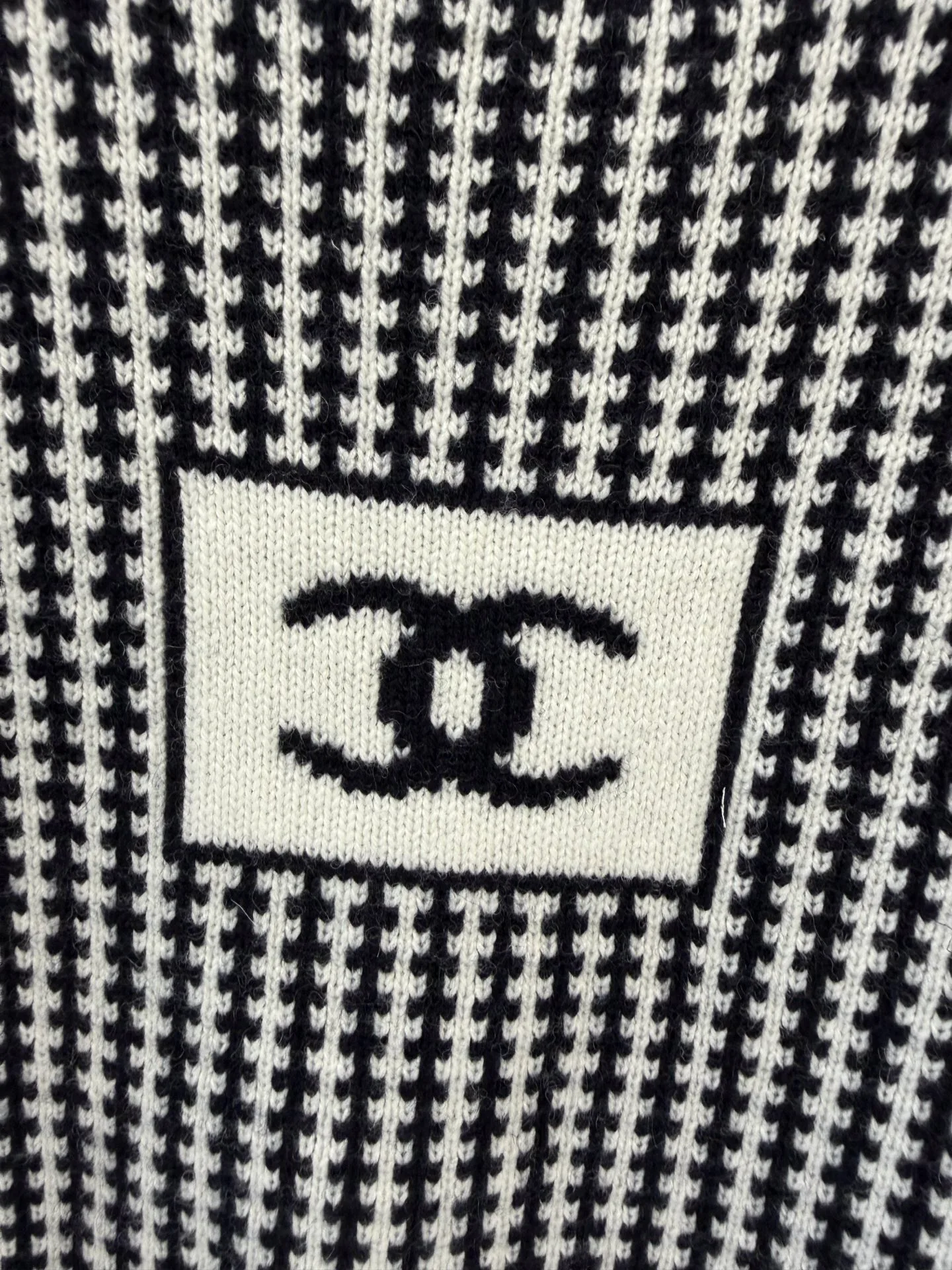 Джемперы И Свитеры Женские Chanel 19574727