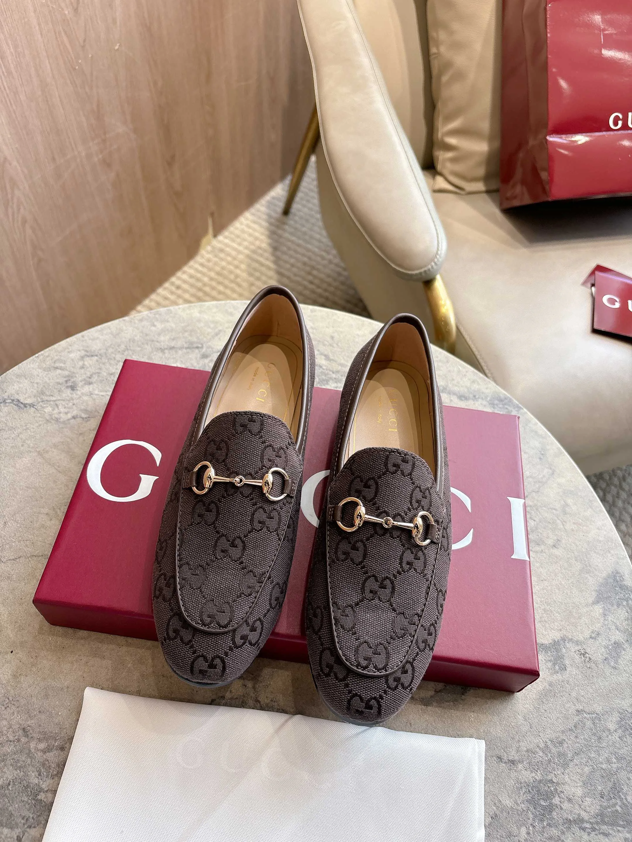 Лоферы И Мокасины Женские Gucci 879056