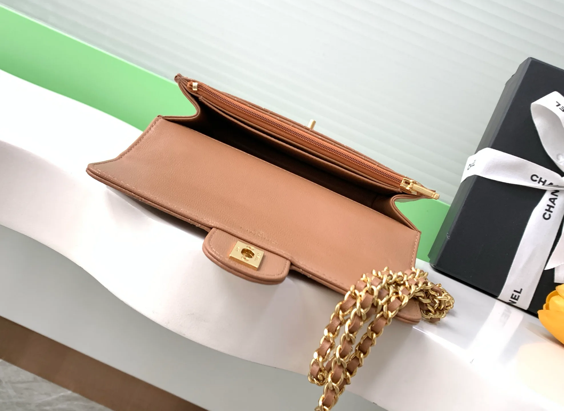 Классические Сумки Женские Chanel 12605774