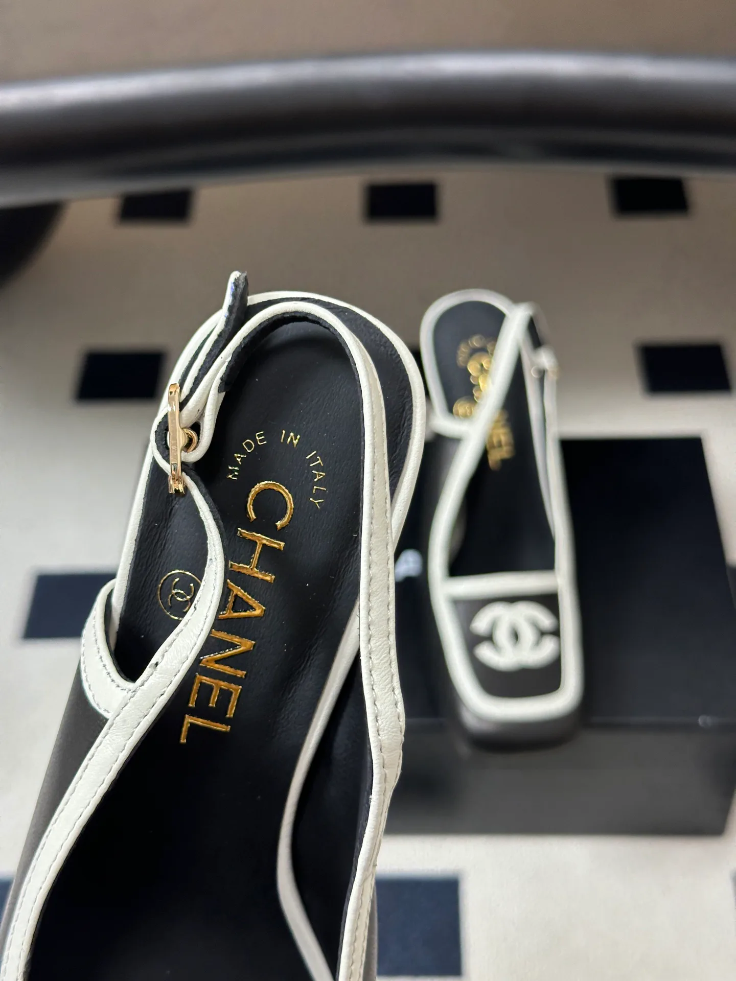 Босоножки Женские Chanel 18041926