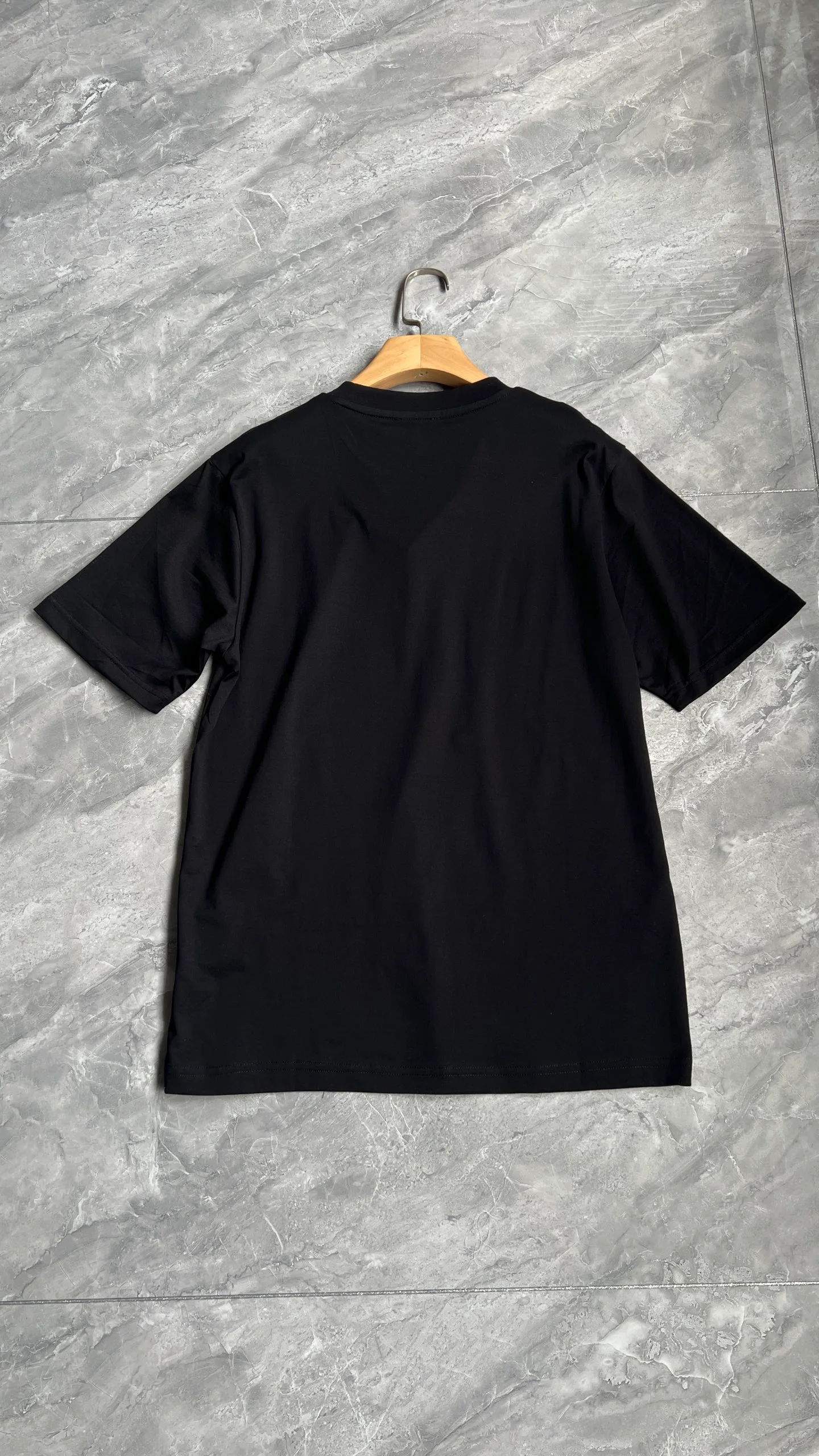 Футболки Женские Prada 12039177
