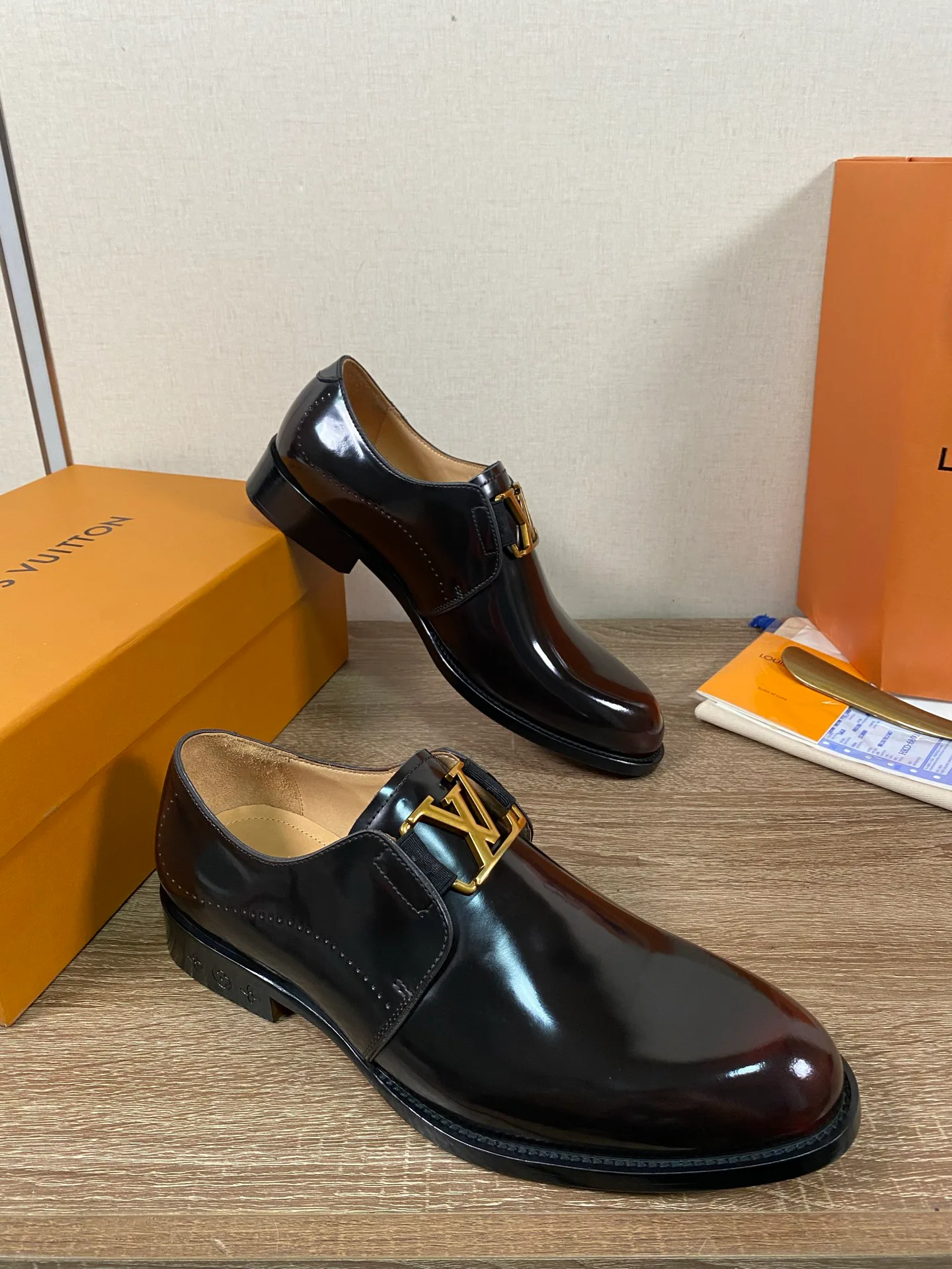 Лоферы И Туфли Мужские Louis Vuitton 18078686