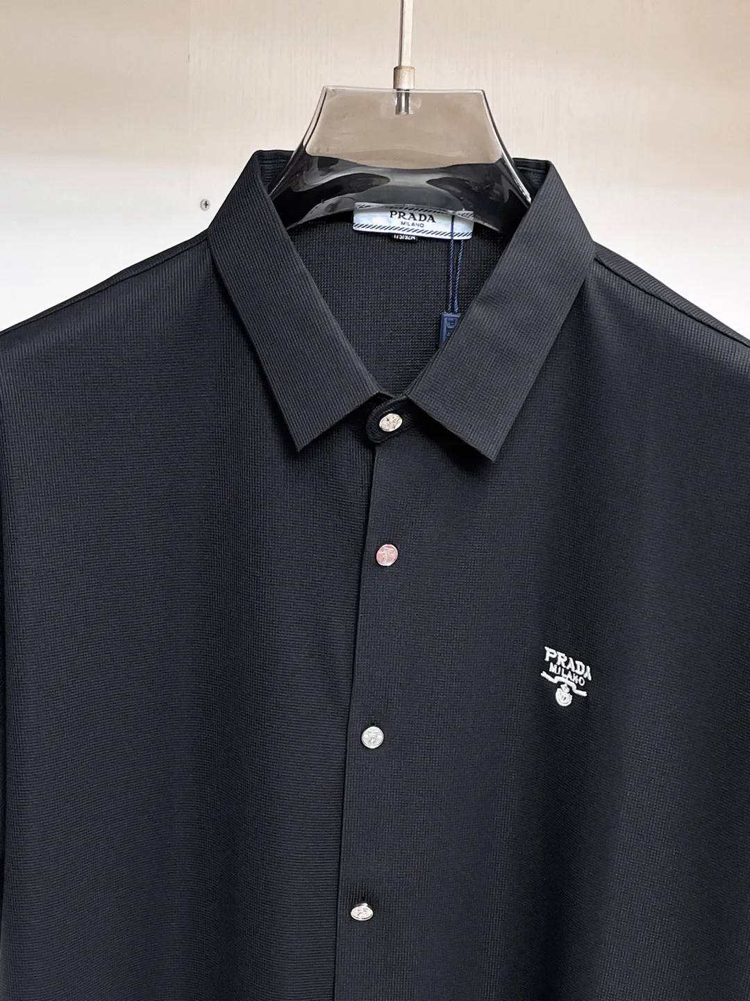 Рубашки Мужские Prada 18706404