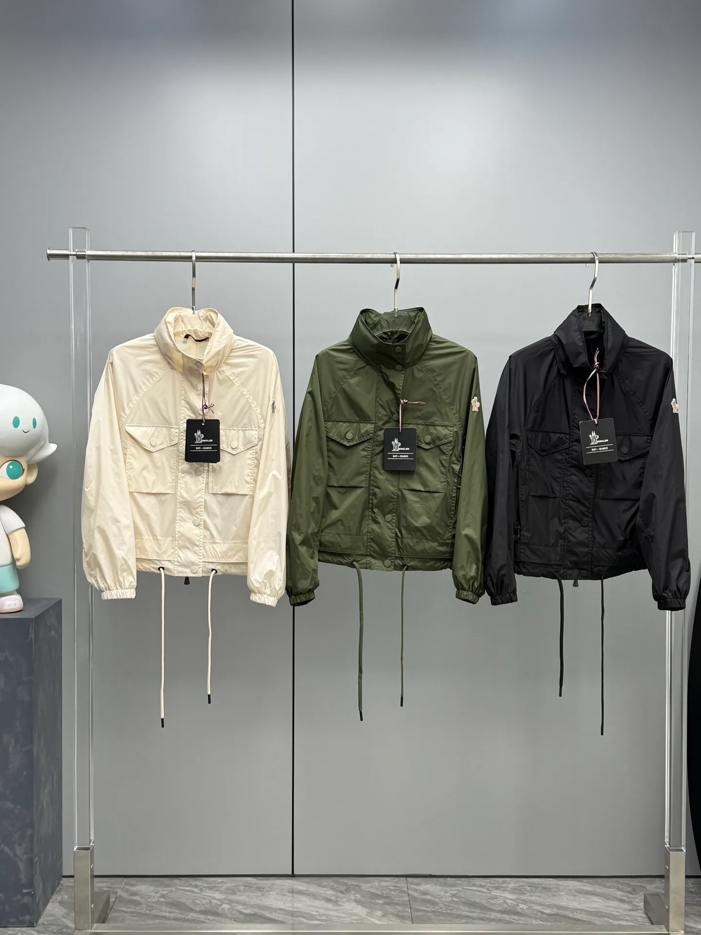 Куртки И Пуховики Женские Moncler 7293201