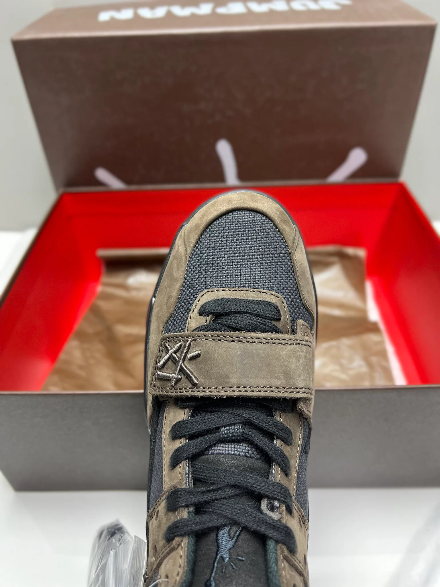 Кроссовки Мужские Air Jordan 5857