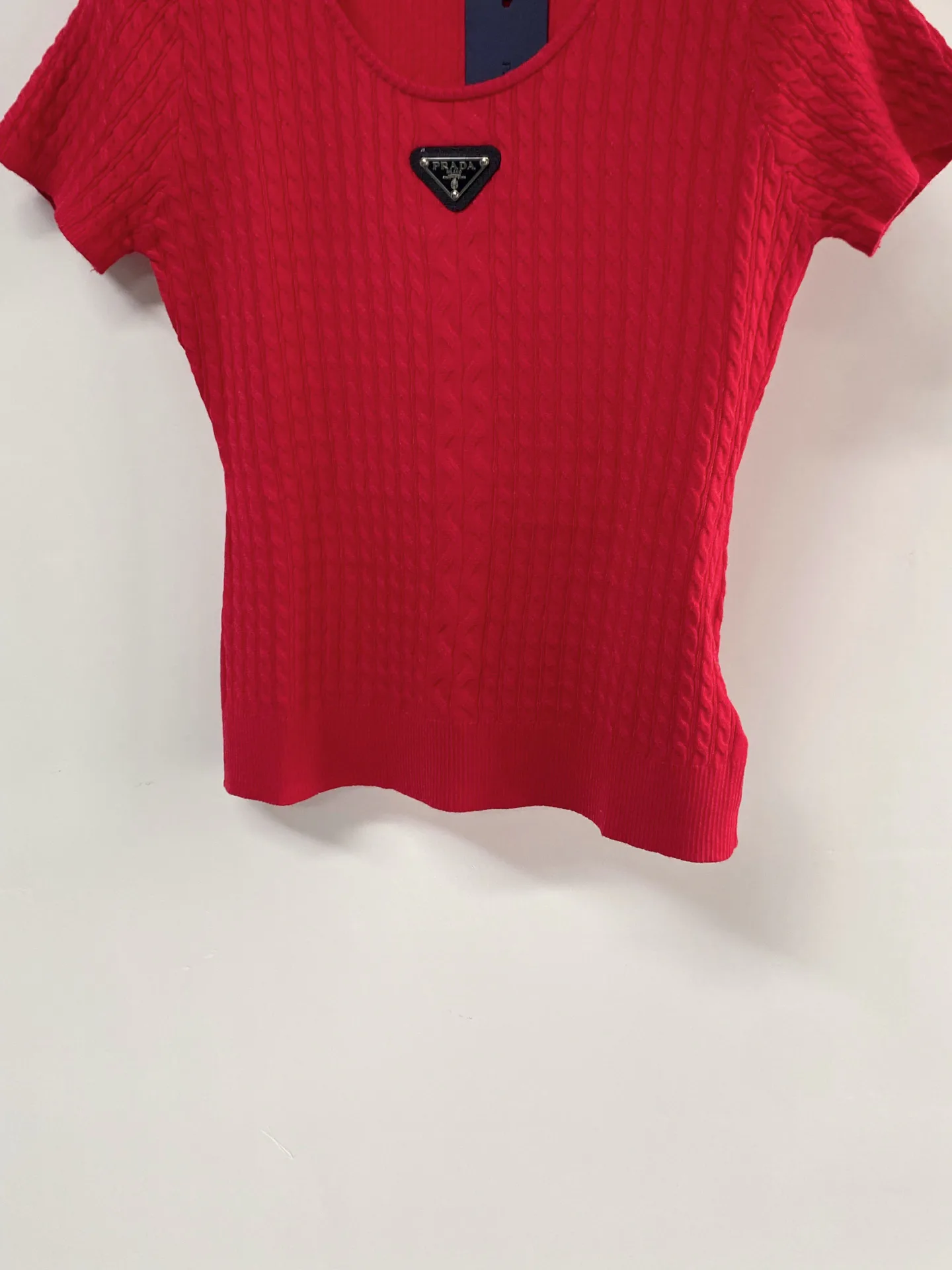 Футболки Женские Prada 11650729