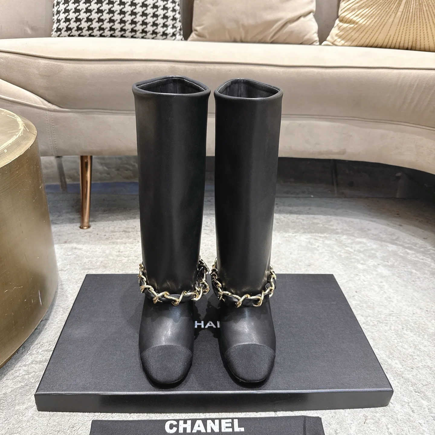 Сапоги Женские Chanel 18154573