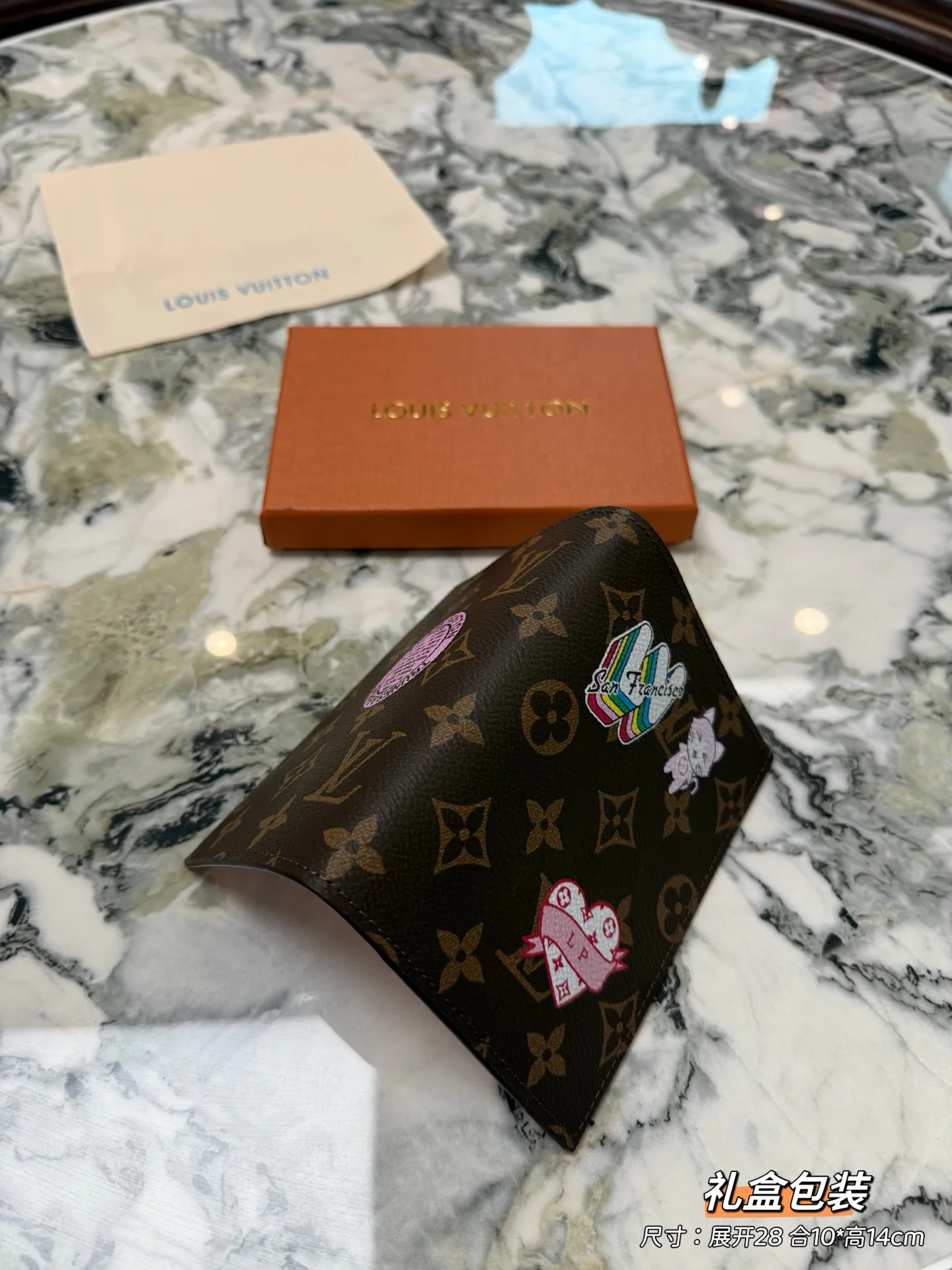 Визитницы Louis Vuitton 112950