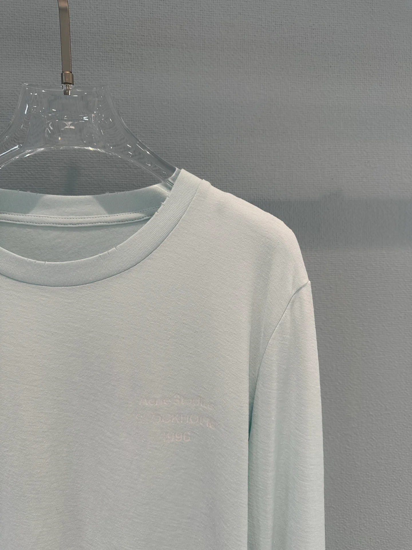 Футболки Женские Acne Studios 17469685