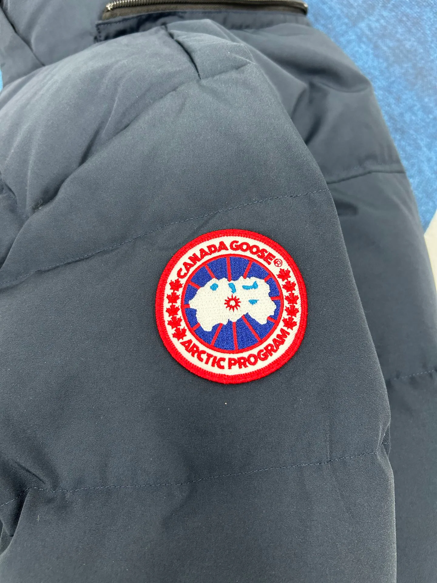 Куртки И Пуховики Мужские Canada Goose 1527031