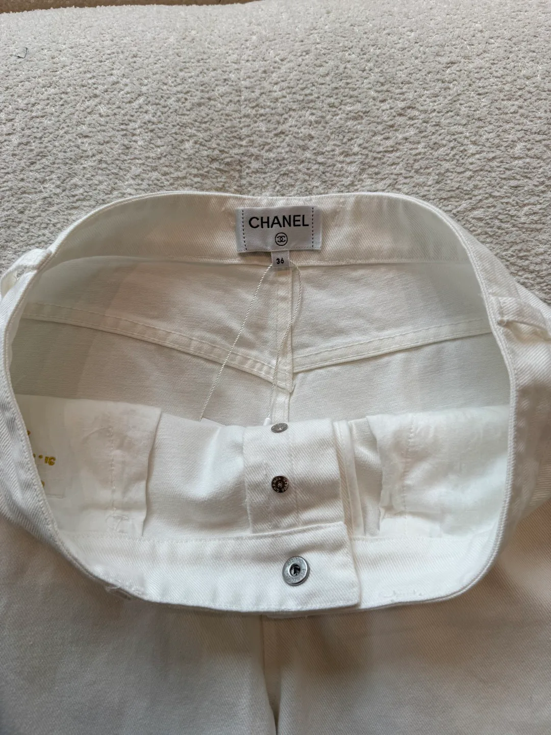 Джинсы Женские Chanel 13474421