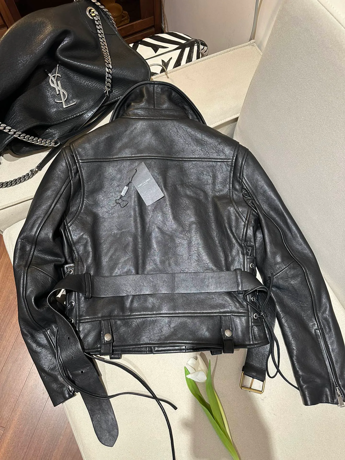 Кожаные Куртки И Дублёнки Женские Saint Laurent 11679755