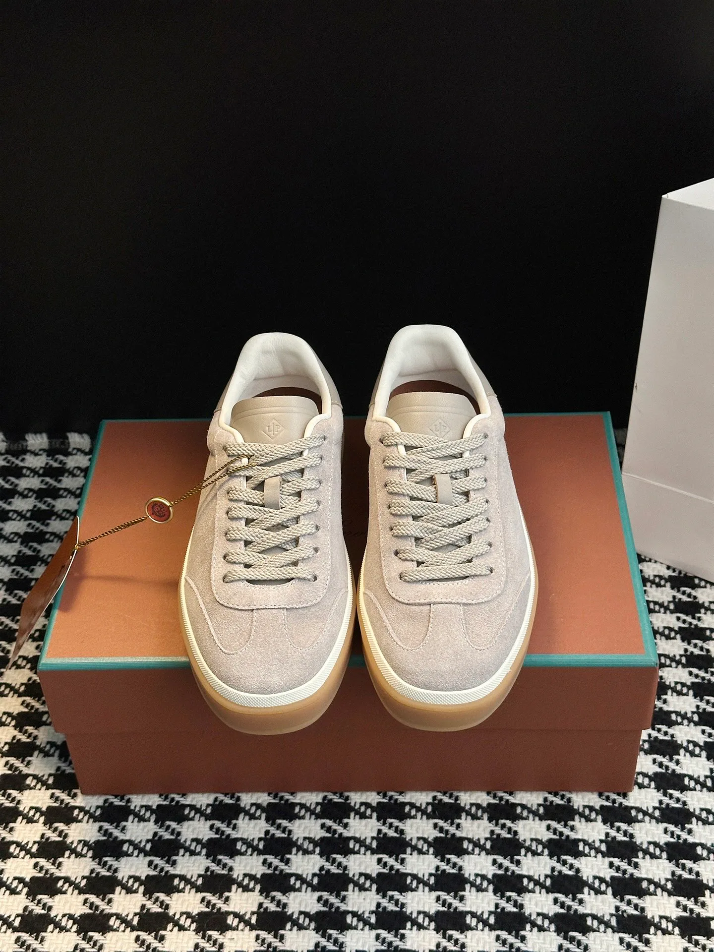 Кроссовки Женские Loro Piana 139954