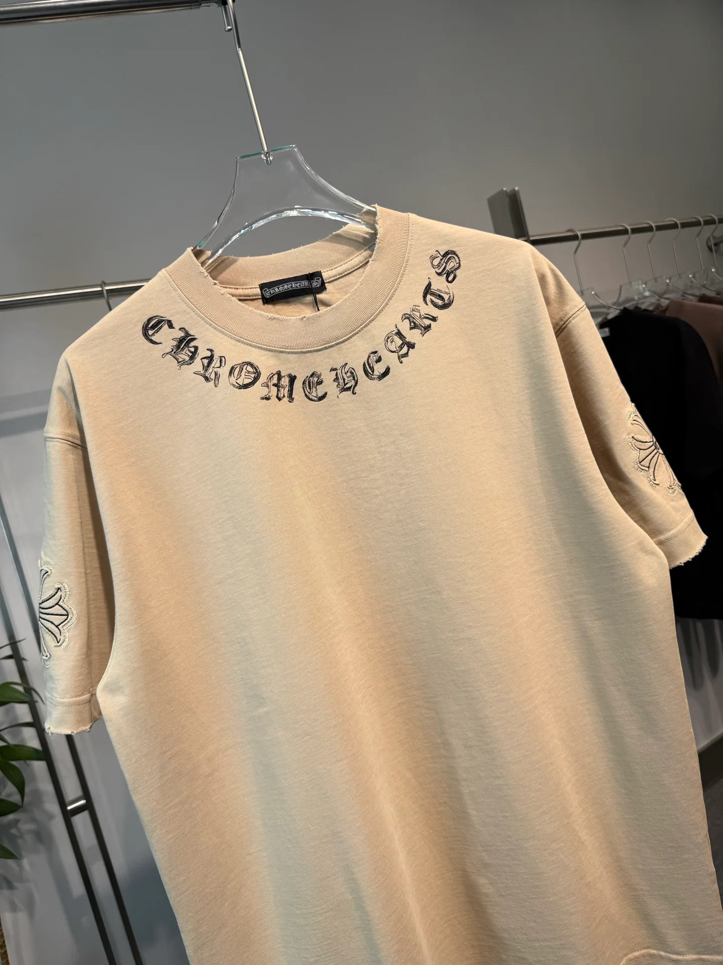 Футболки Женские Chrome Hearts 11528654