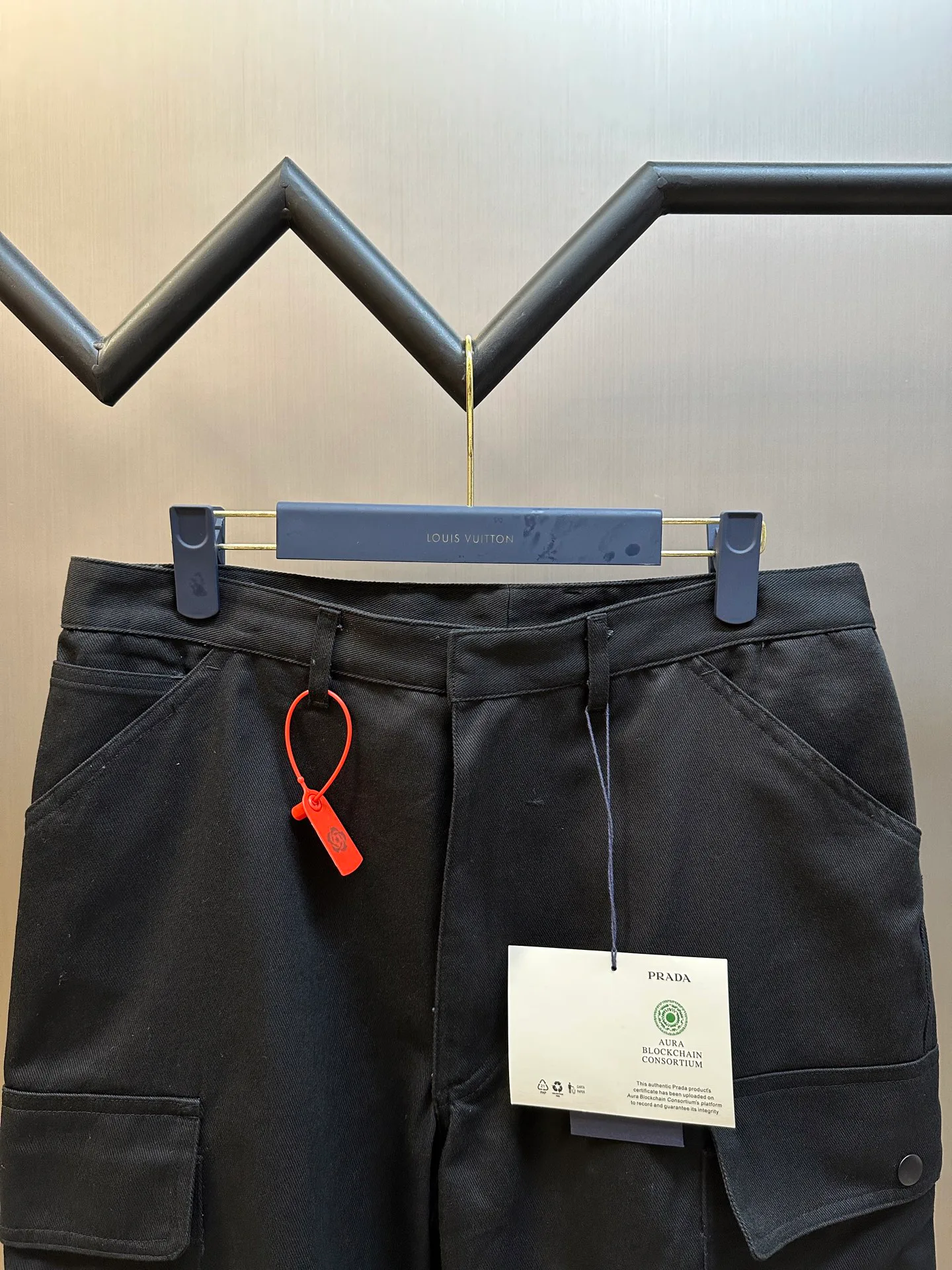 Шорты Мужские Prada 11756397