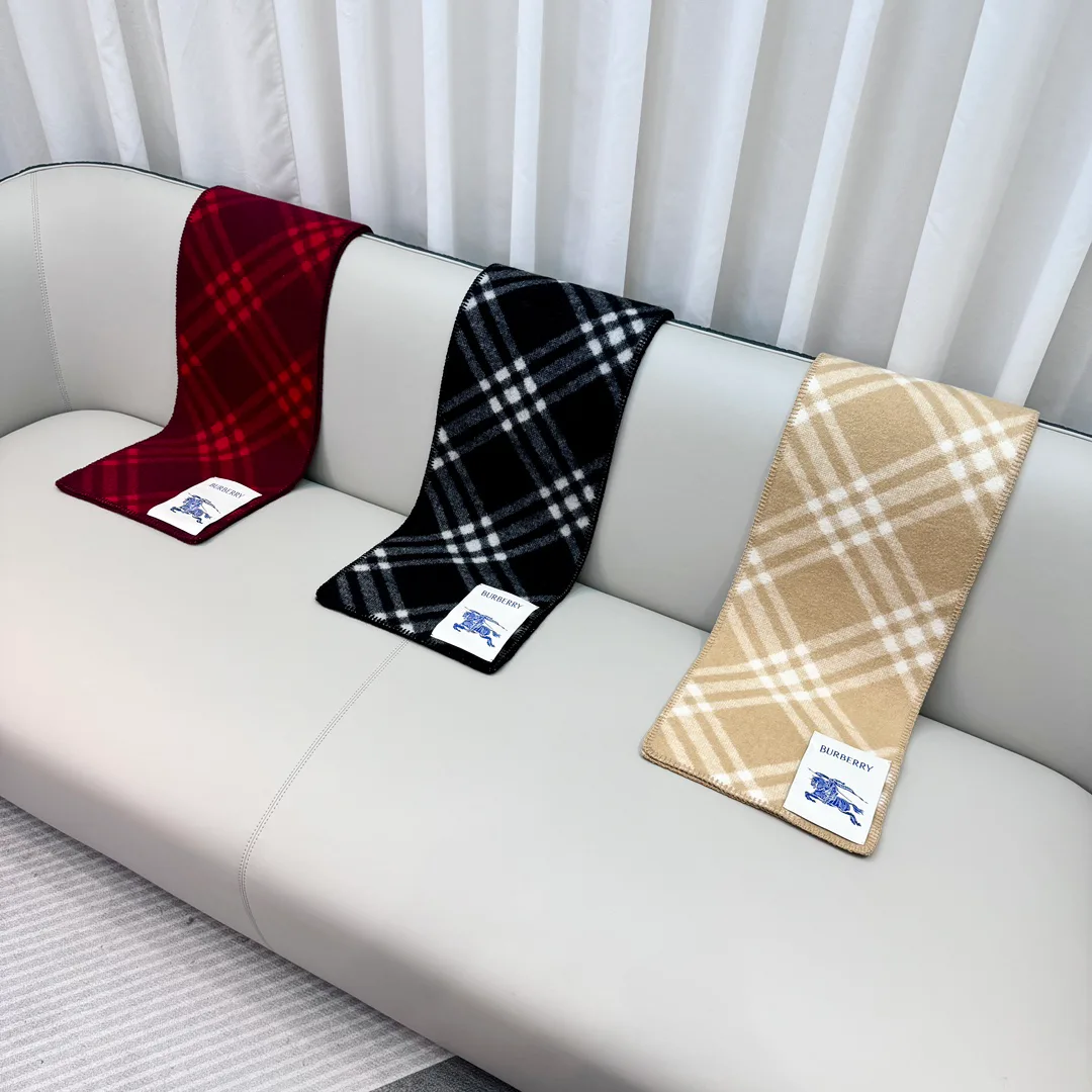 Шарфы Burberry 3856