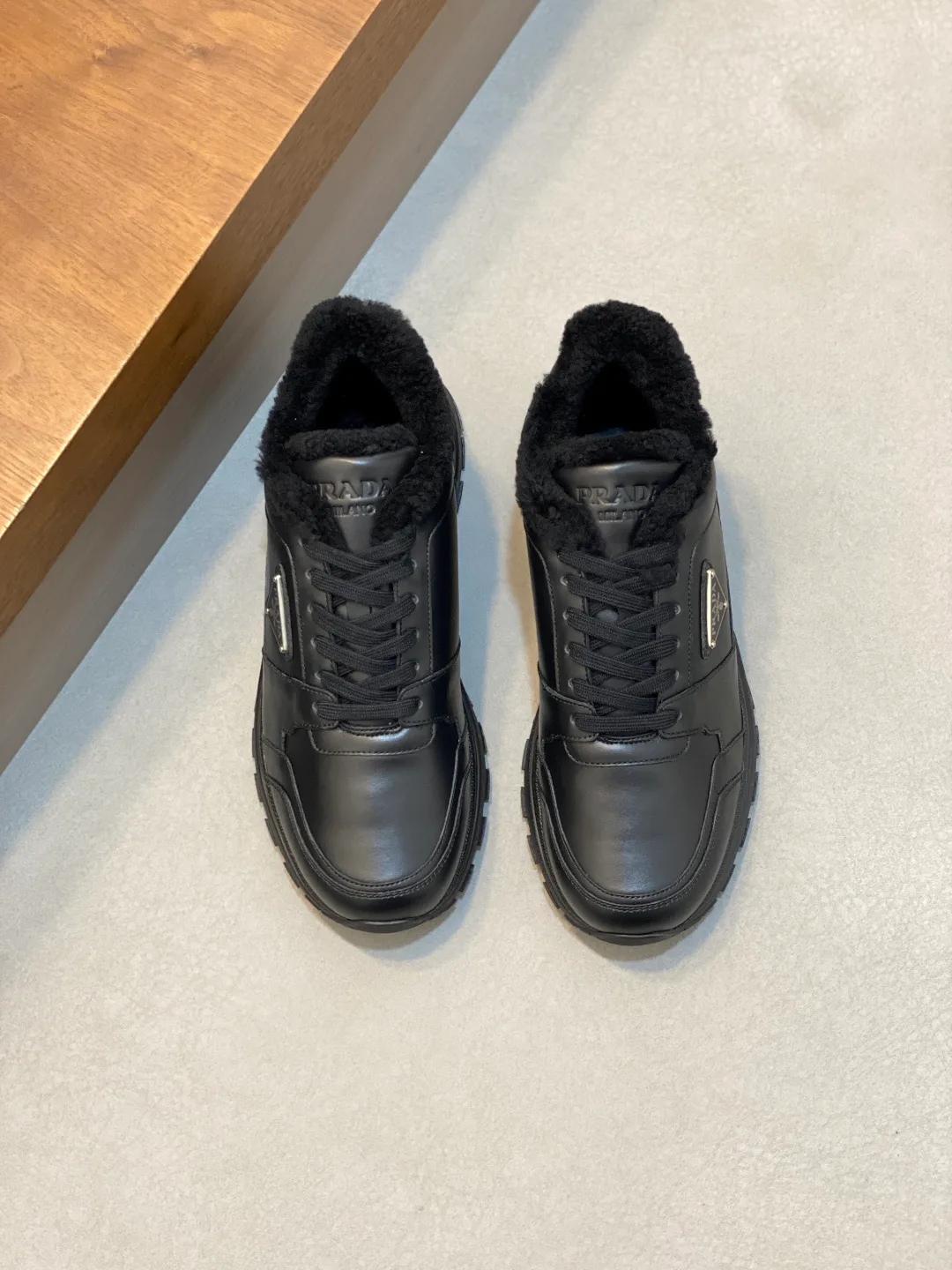 Кроссовки Мужские Prada 19710880