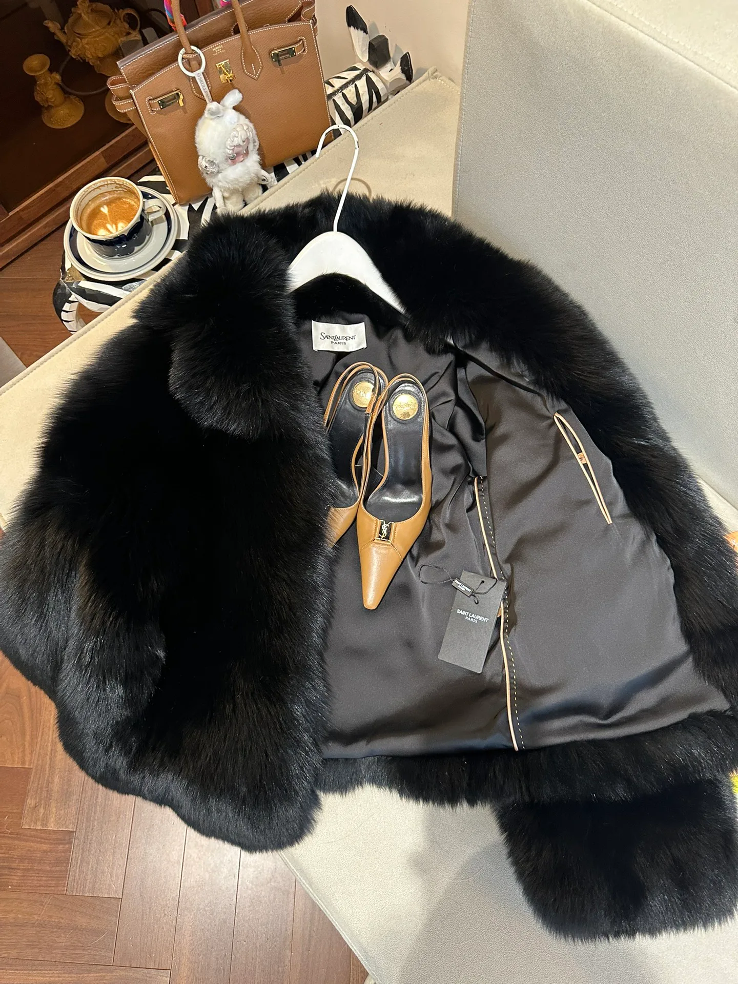 Шубы Женские Saint Laurent 18040754