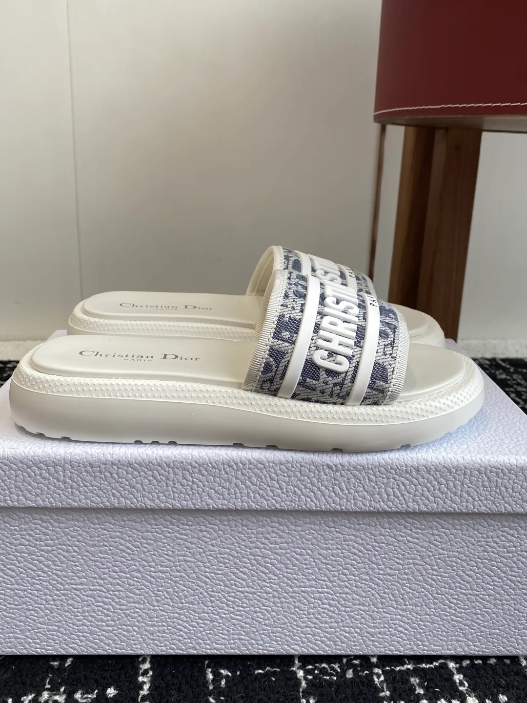 Шлепанцы Женские Christian Dior 48738