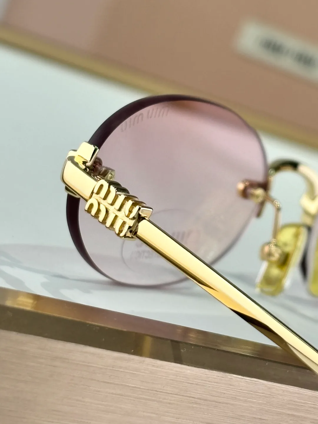 Очки Miu Miu 13352175