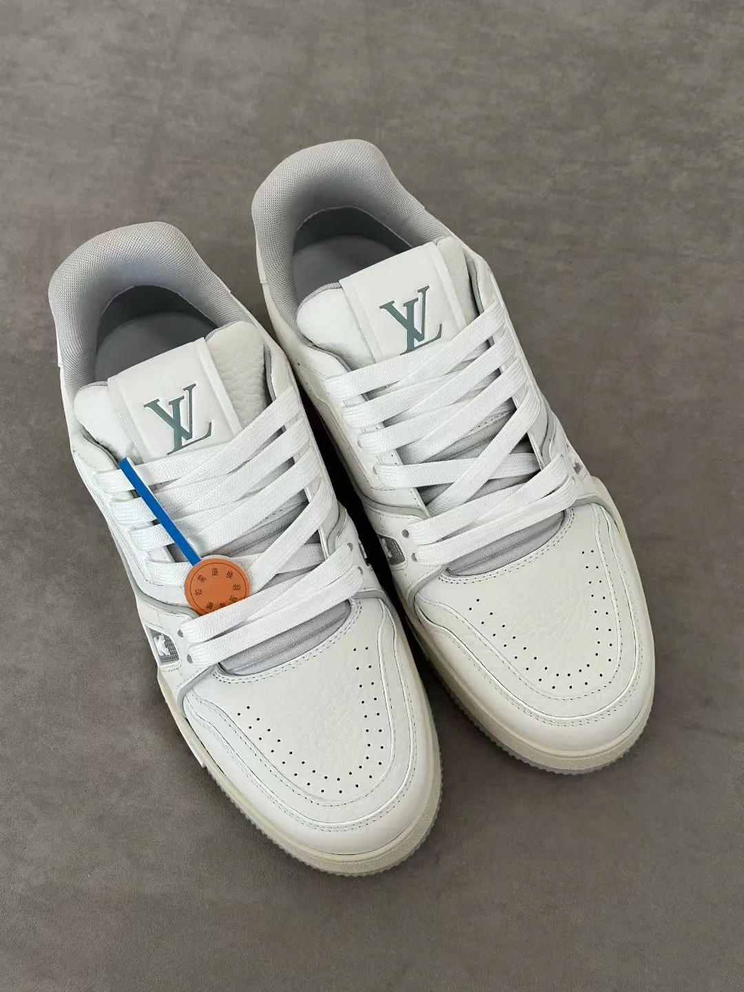 Кроссовки Женские Louis Vuitton 1257954