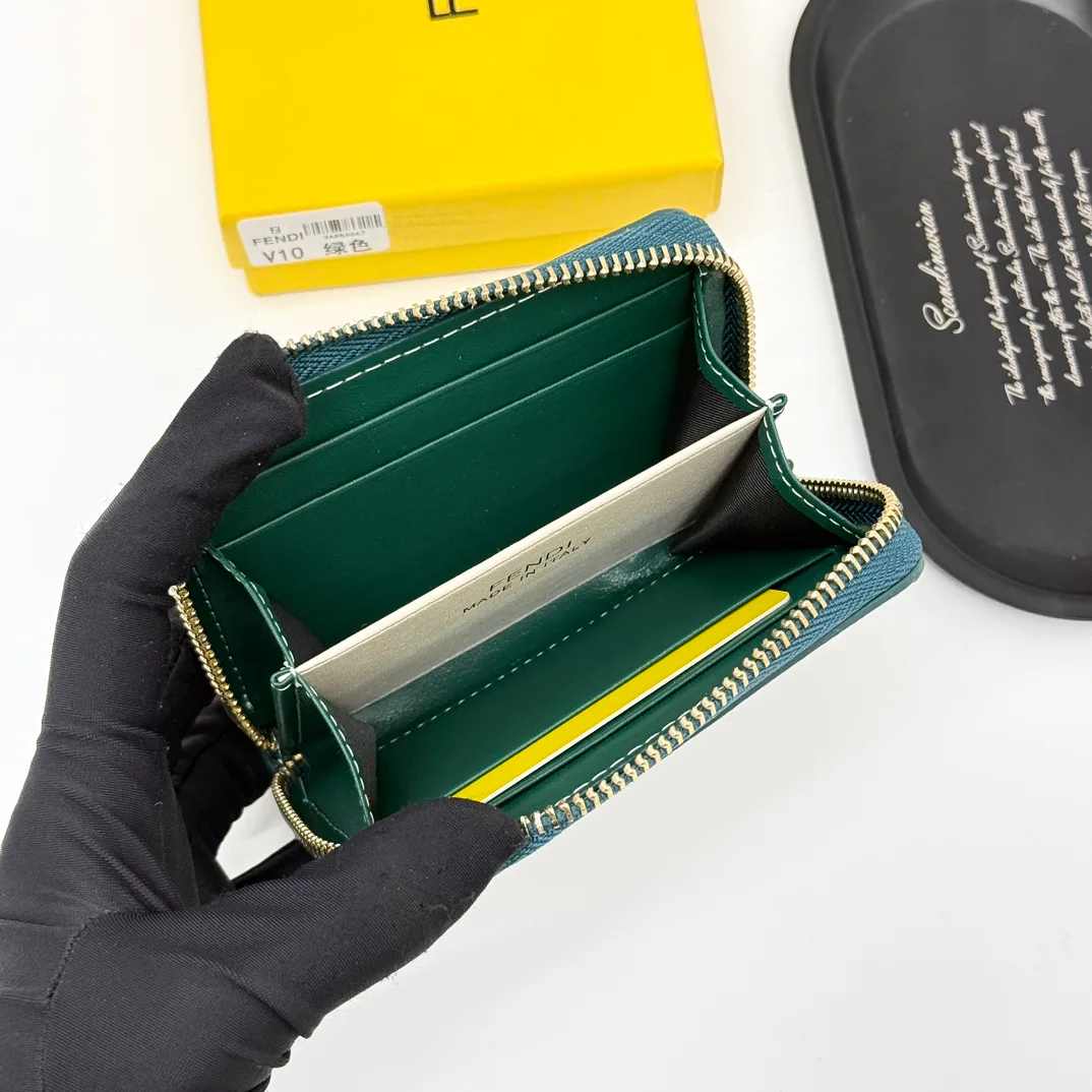 Клатчи Женские Fendi 442062