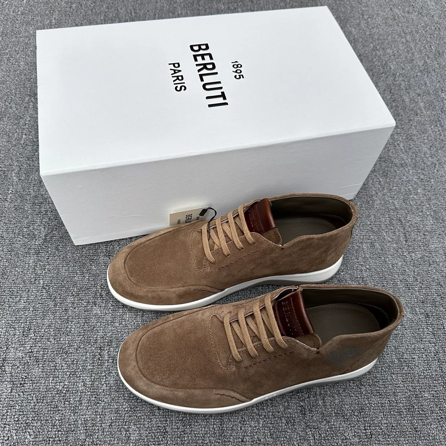 Кроссовки Мужские Berluti 258070