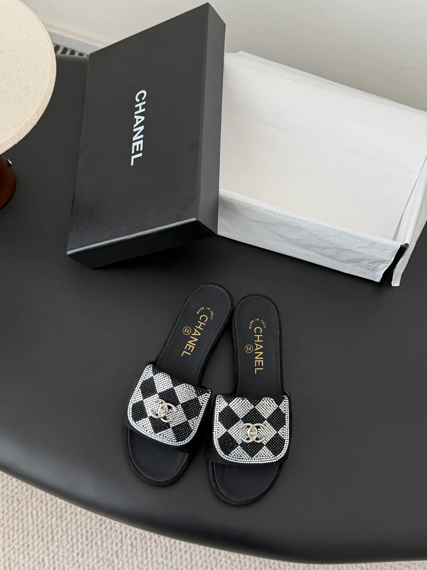 Шлепанцы Женские Chanel 1818741