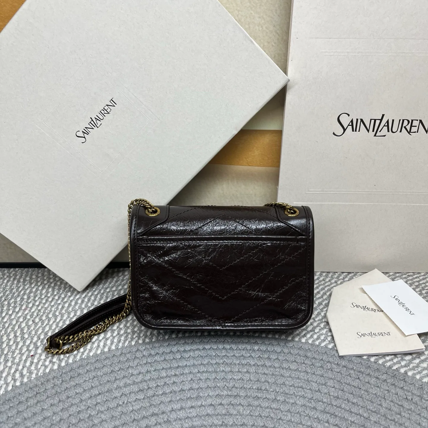 Классические Сумки Женские Saint Laurent 18220655