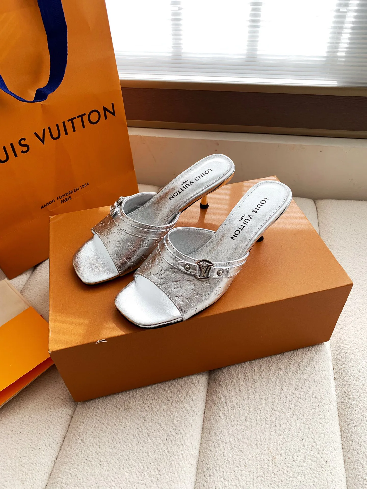 Туфли Женские Louis Vuitton 11876789