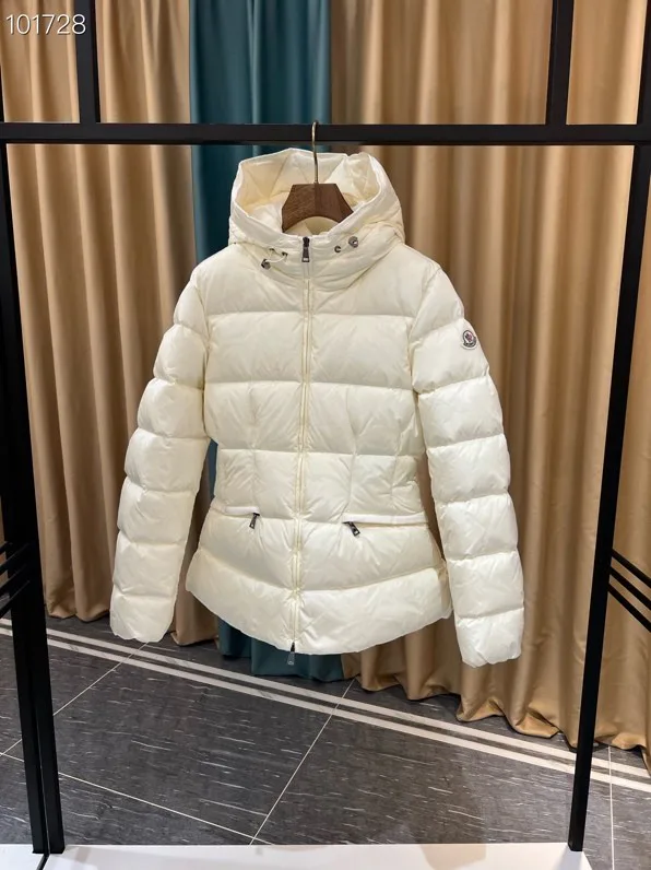 Куртки И Пуховики Женские Moncler 17964594